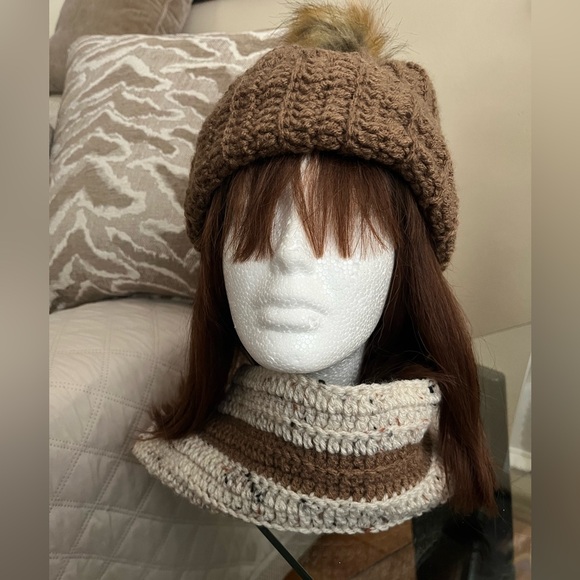 3pc Handmade Crochet Hat and Infinite Scarf - Picture 2 of 6